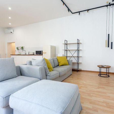 Apt Rome 5 Bdrms Экстерьер фото