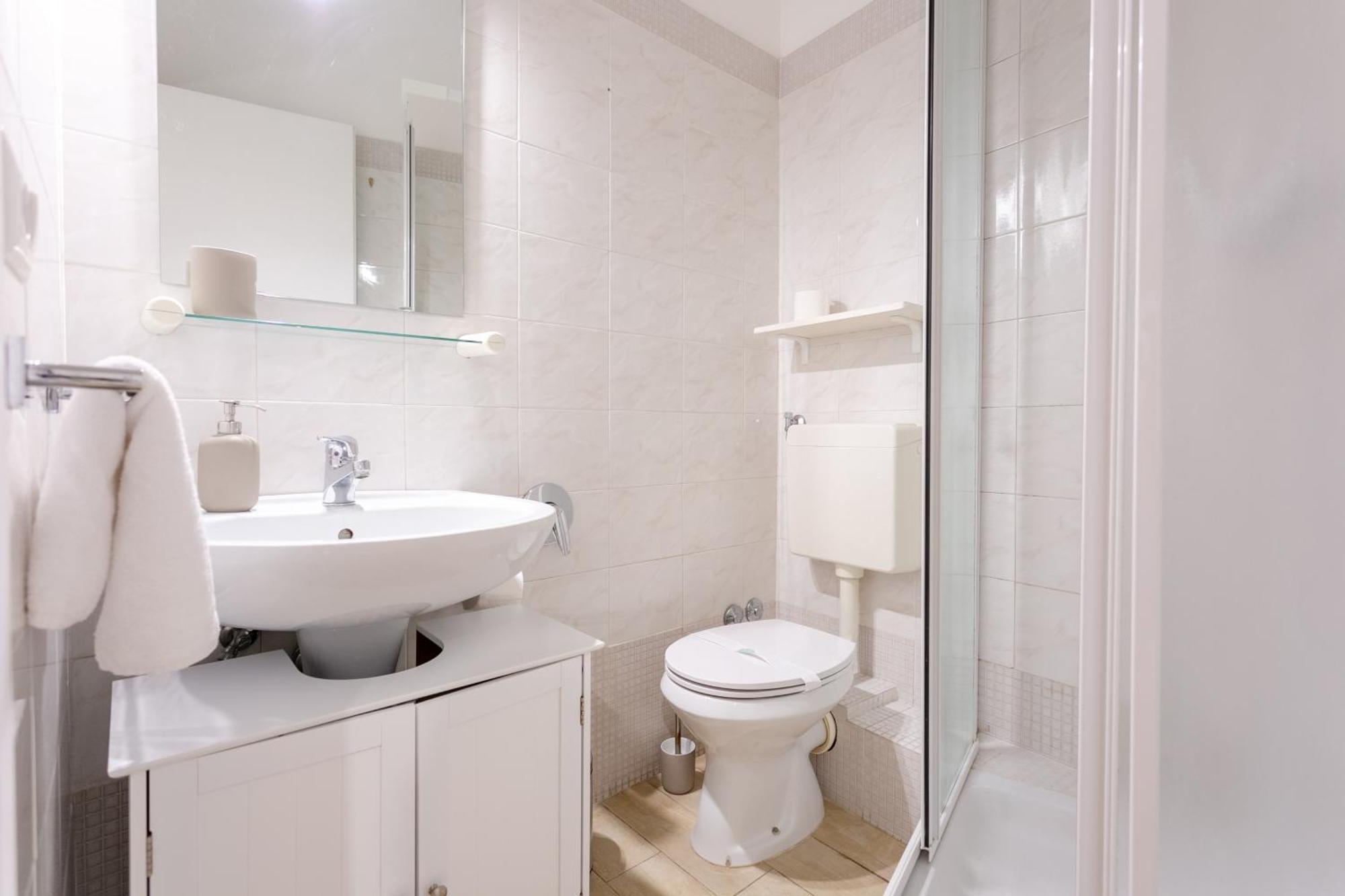 Apt Rome 5 Bdrms Экстерьер фото